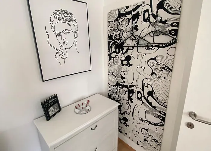 Cleo - Ein Raum - Bad Extern Apartament *